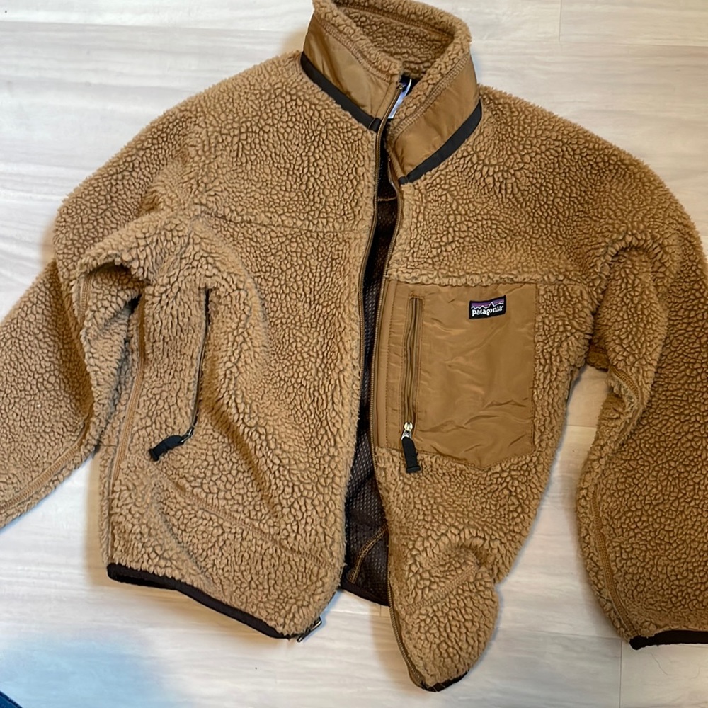 Patagonia m fuzzy jacket